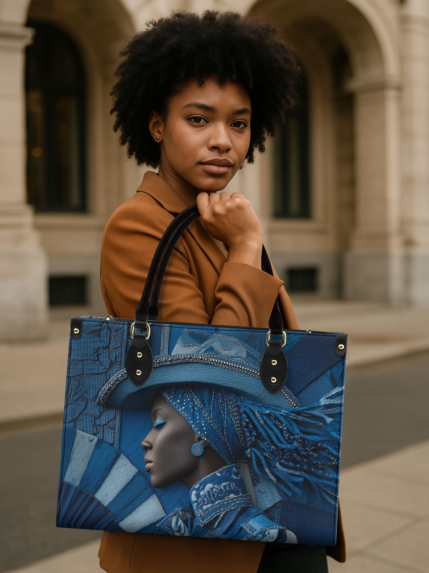 Savanna Wrangler Premium Leather Handbag QR0TD476