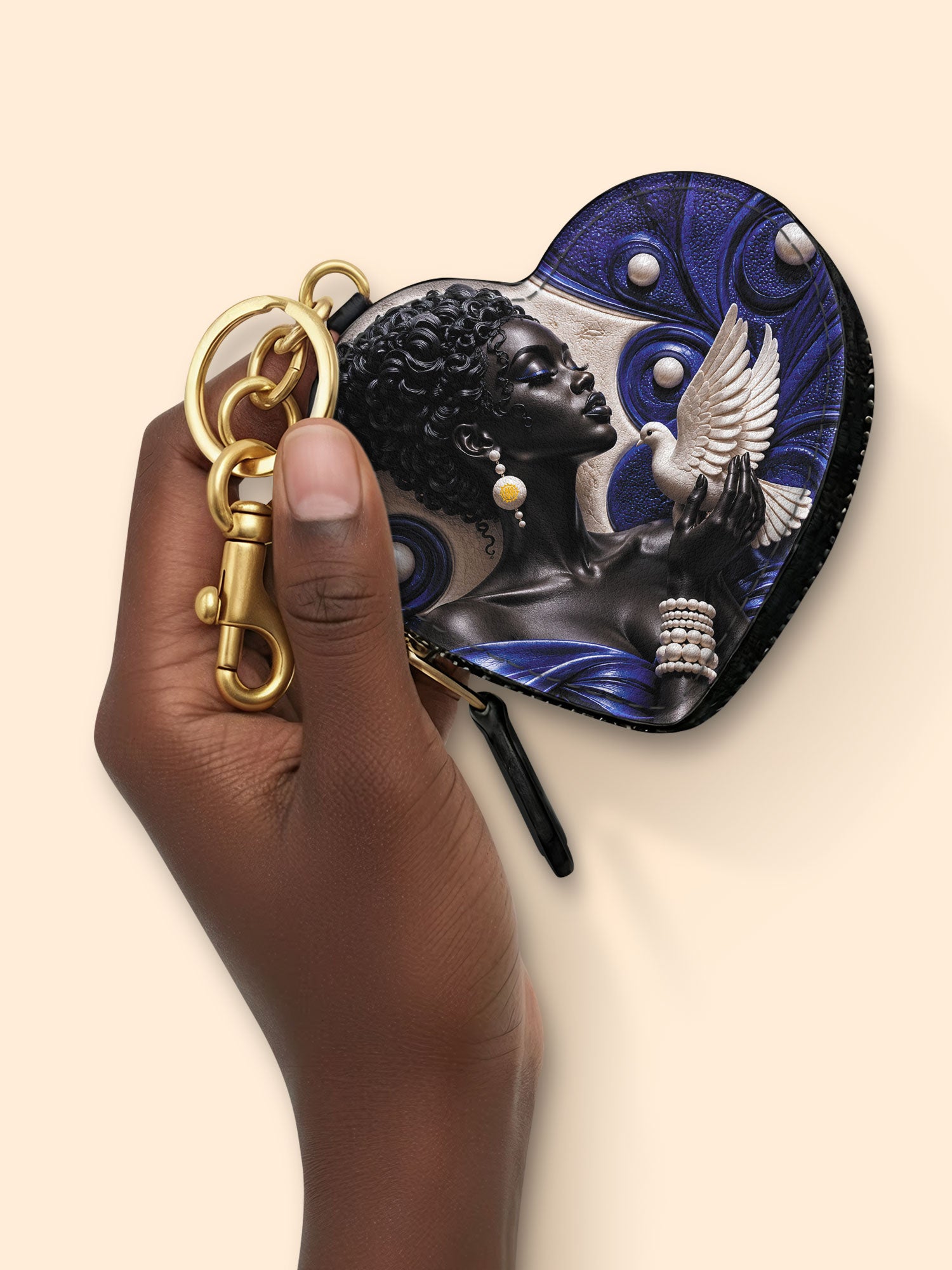Royal Serene Heart Coin Pouch Bag Charm QR0HH213