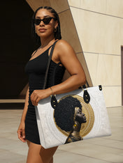 Crowned In Heritage Premium Leather Handbag QR0TV196