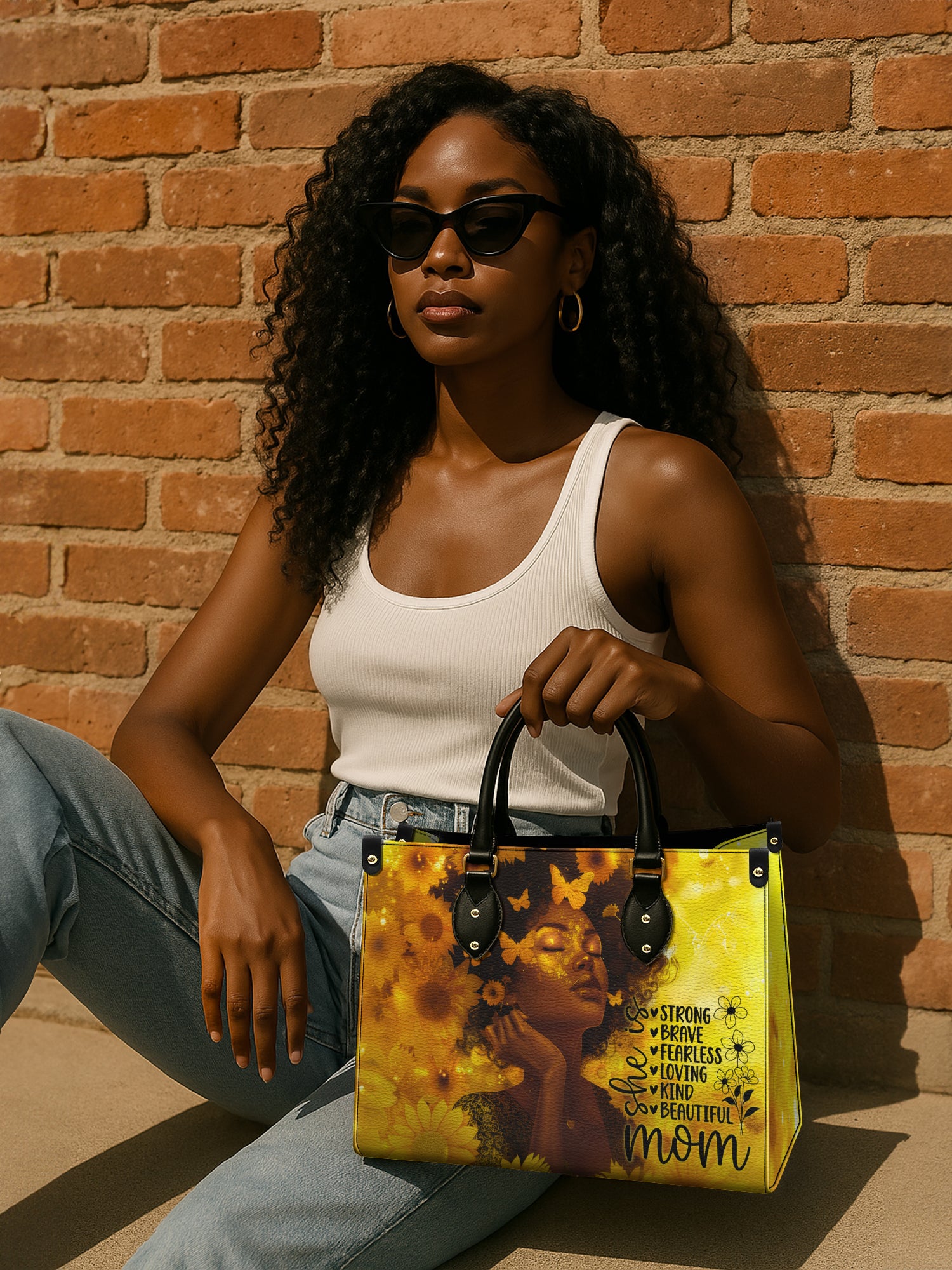 She Is Mom Premium Leather Handbag QR0TD650
