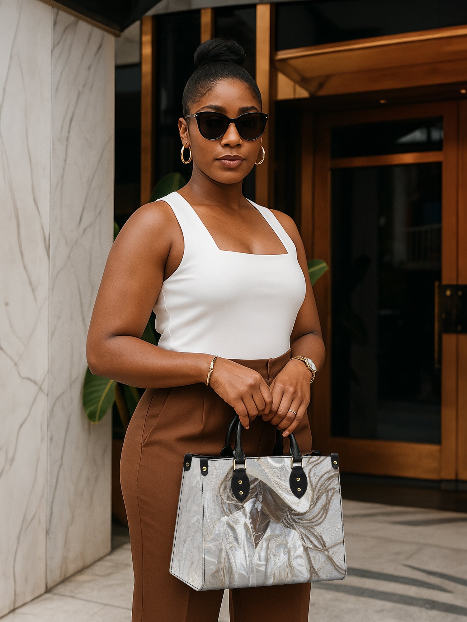 Ebony Dust Premium Leather Handbag QR0TD450