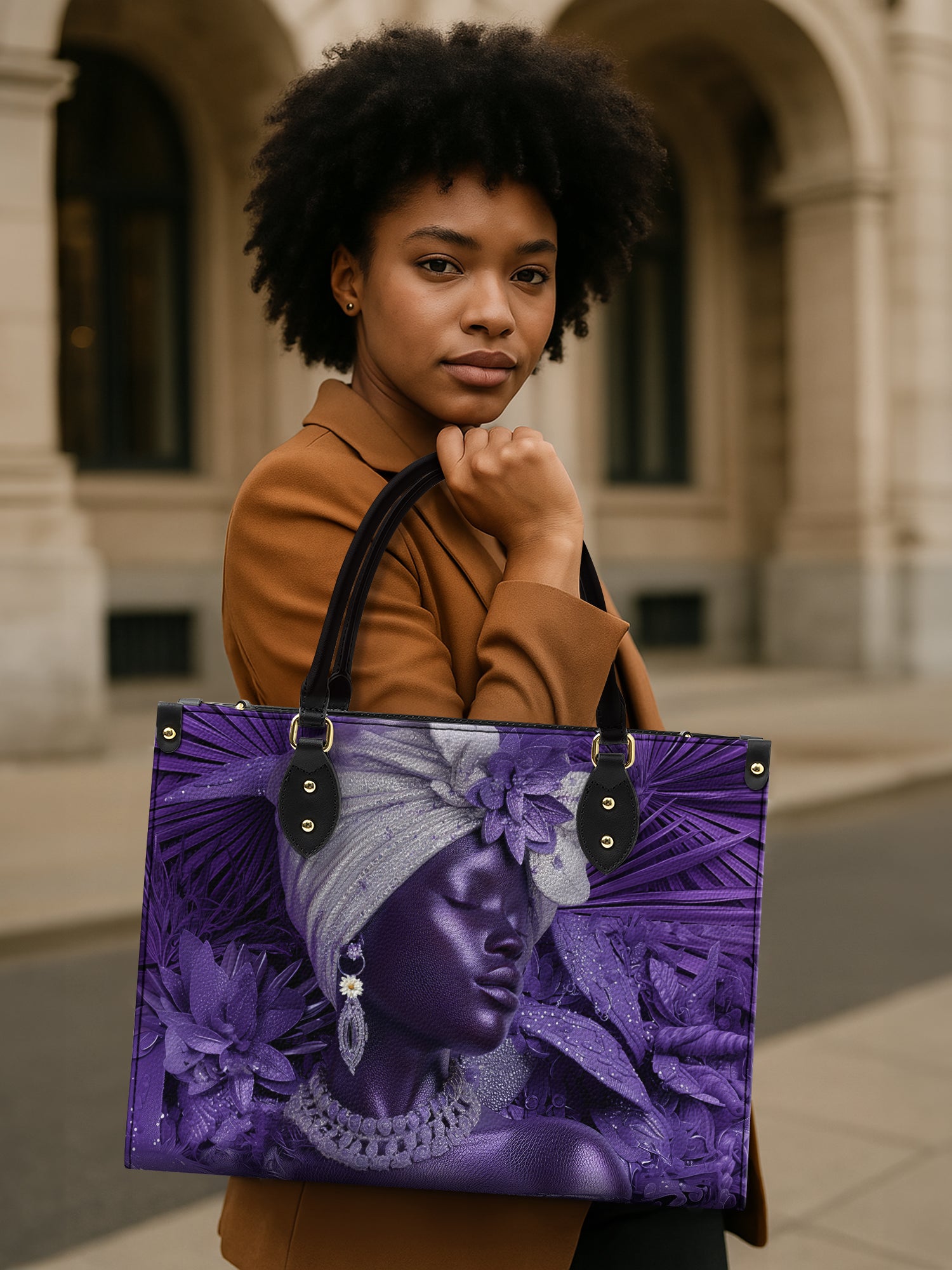 Violet Majesty Premium Leather Handbag QR0TD439