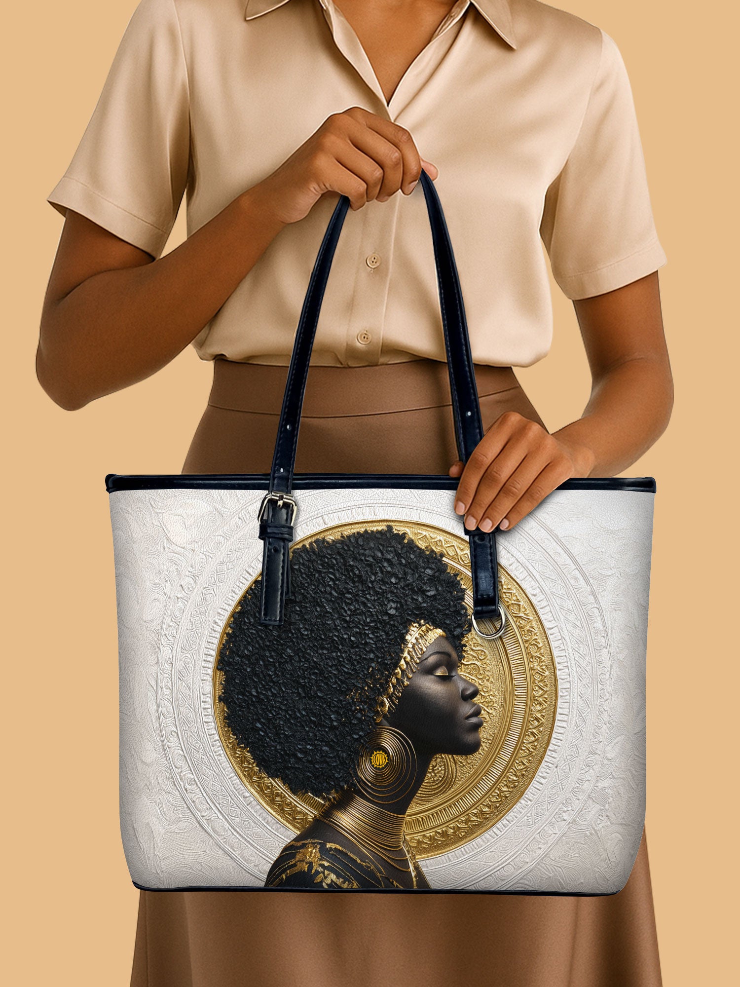 Crowned In Heritage Leather Bucket Bag QR0TV197