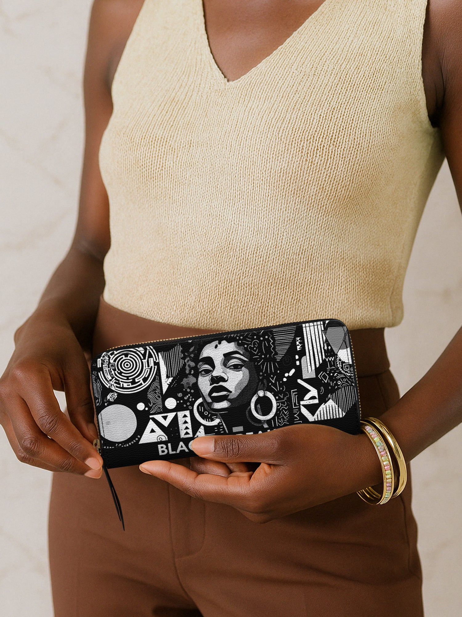 Black Beauty Slimline Zippy Wallet QR0XD1026