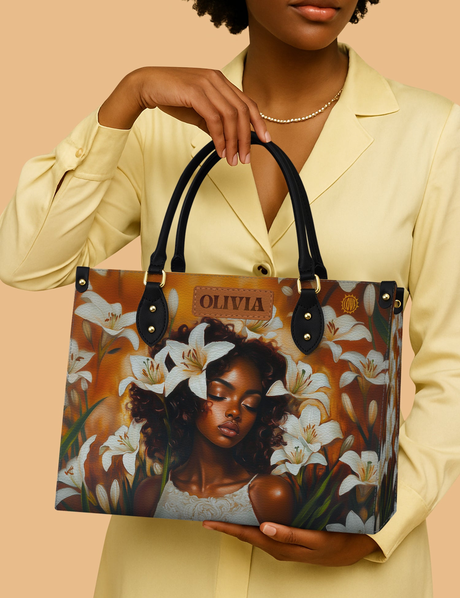 320250211_TEST_LEATHER-BAG_LILY-DREAM_ARND098_ADSG035.jpg