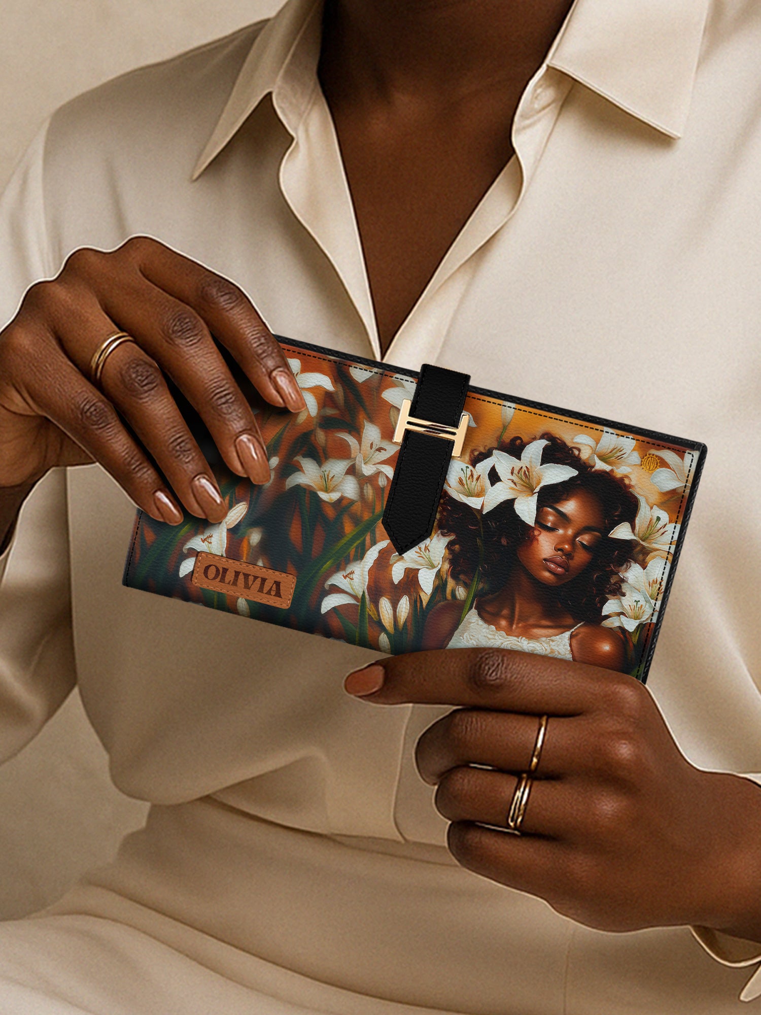 Lily Dream Tab Closure Wallet