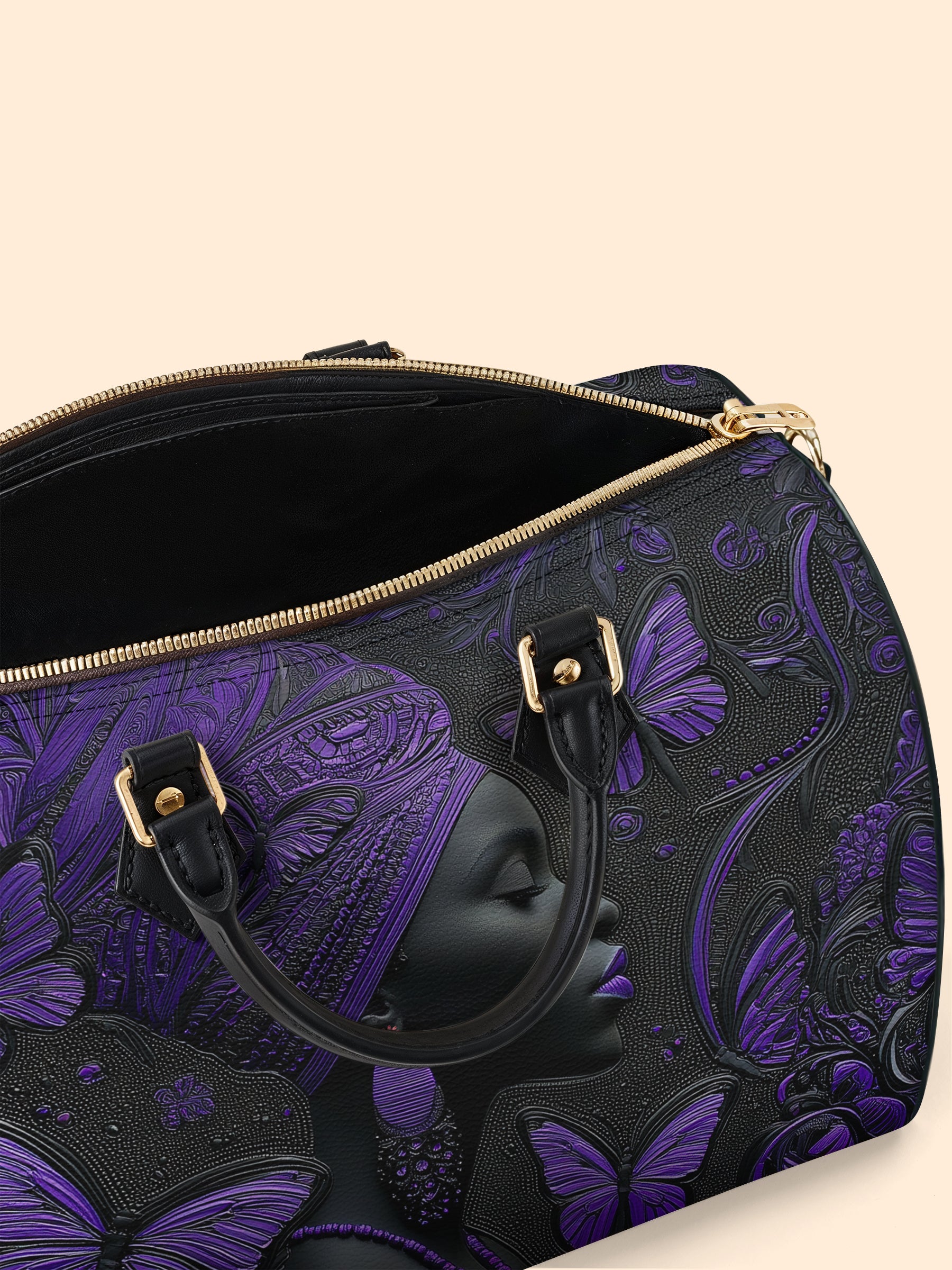 Majesty Known Leather Boston Bag QR0XD257