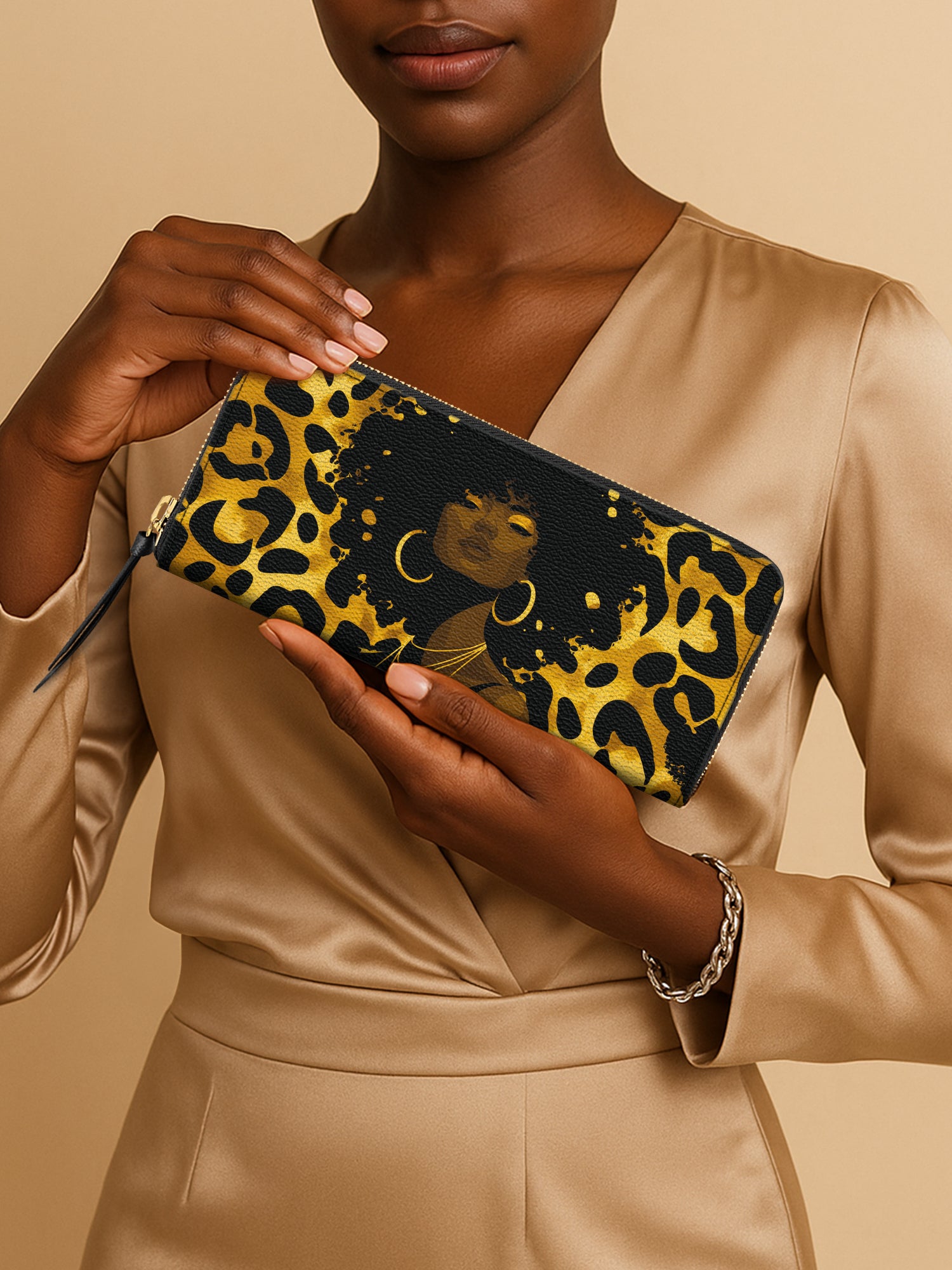 Royal Essence Slimline Zippy Wallet QR0TV234