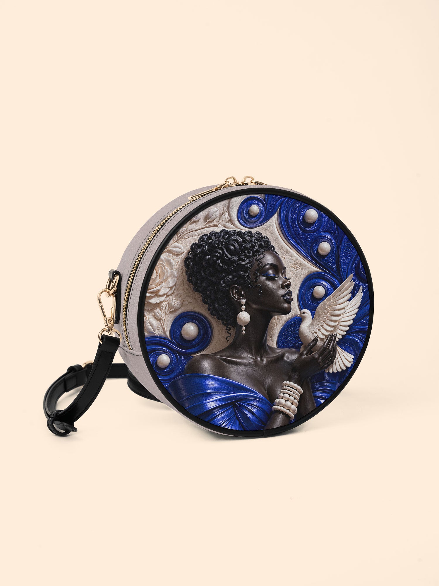 Royal Serene Circle Crossbody Bag QR0HH213