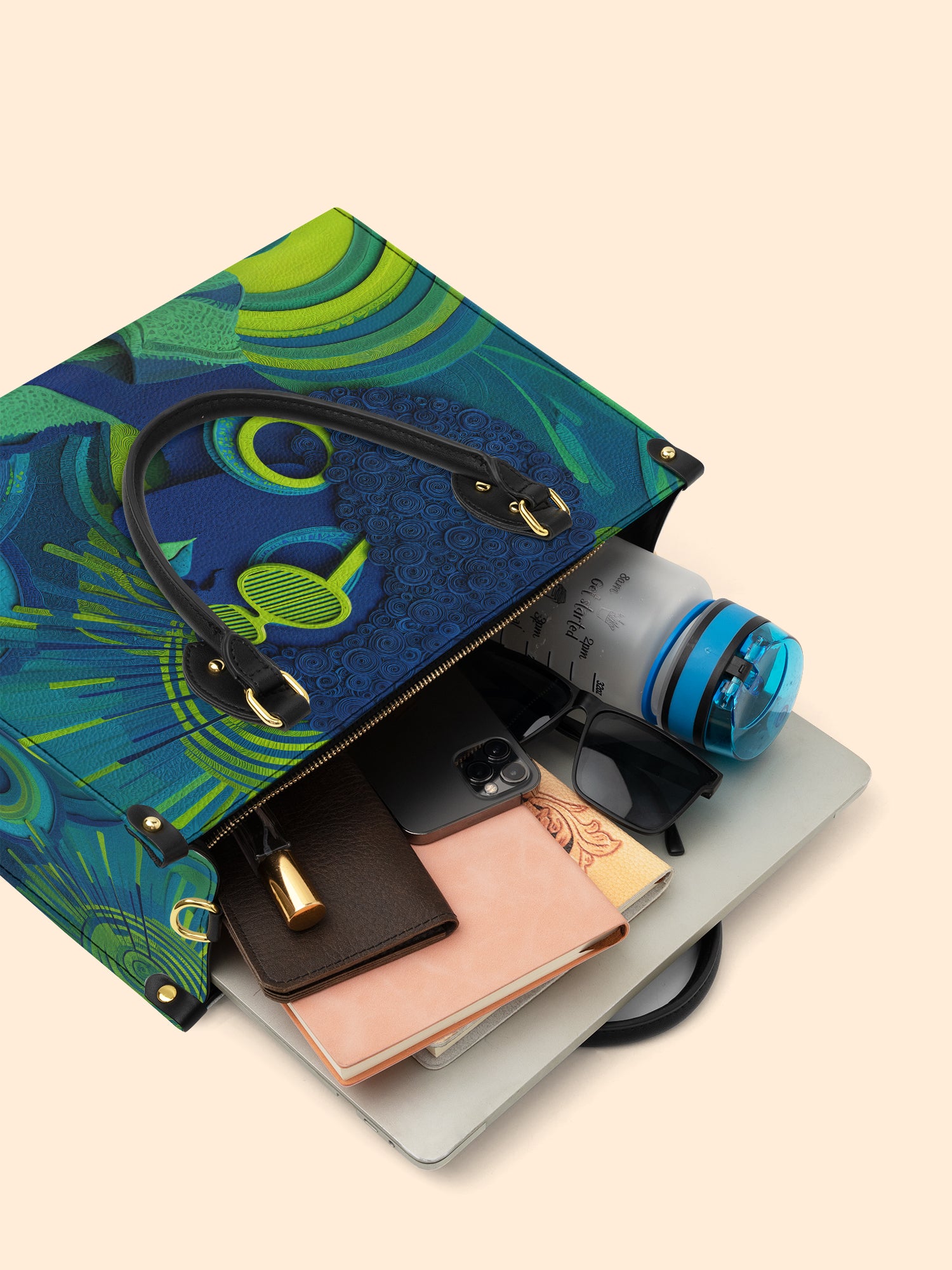 Noir Gaze Premium Leather Handbag QR0TD310