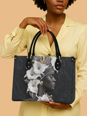 Noir Serenity Premium Leather Handbag QR0TD213
