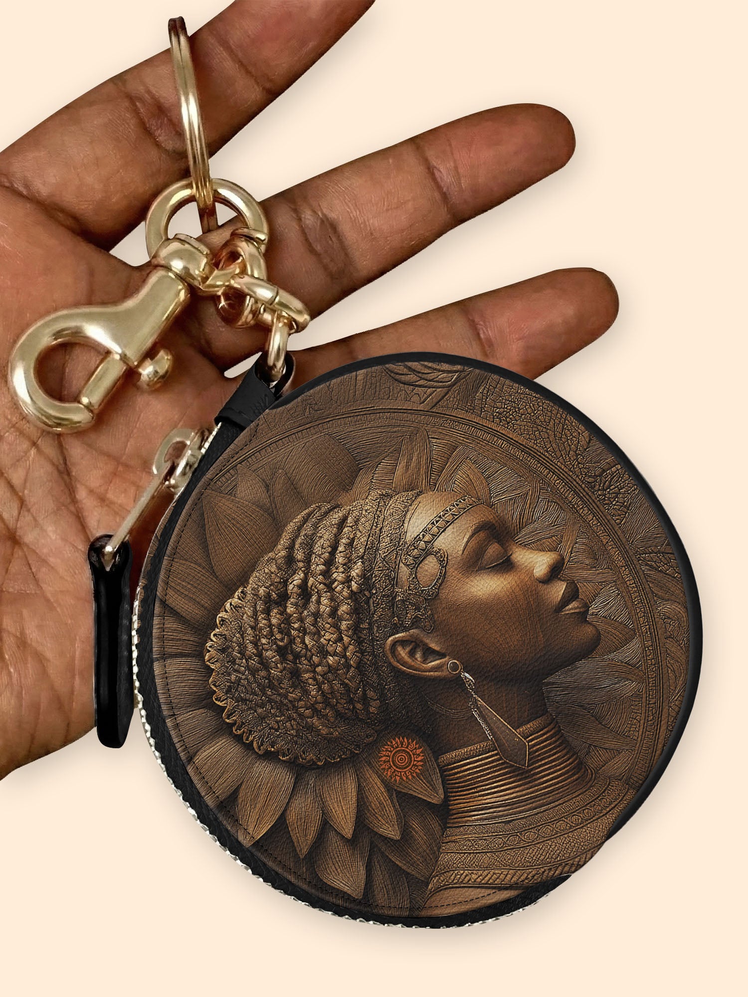 Aasha Africa Circular Coin Pouch Bag Charm QR0XD607
