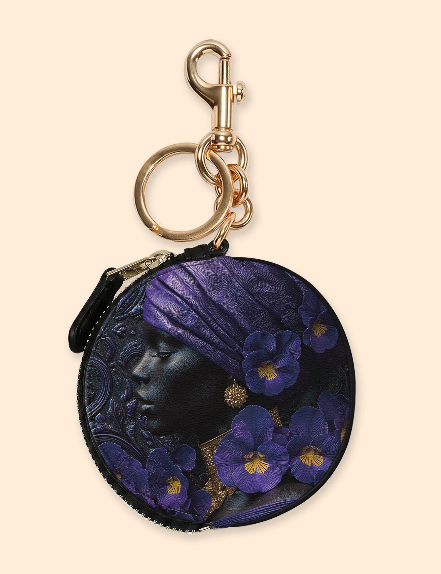 AfricanAmulet_1__ADSG055_5fb7dab3-81d1-4e3c-9b89-bb4a1be9f312.jpg