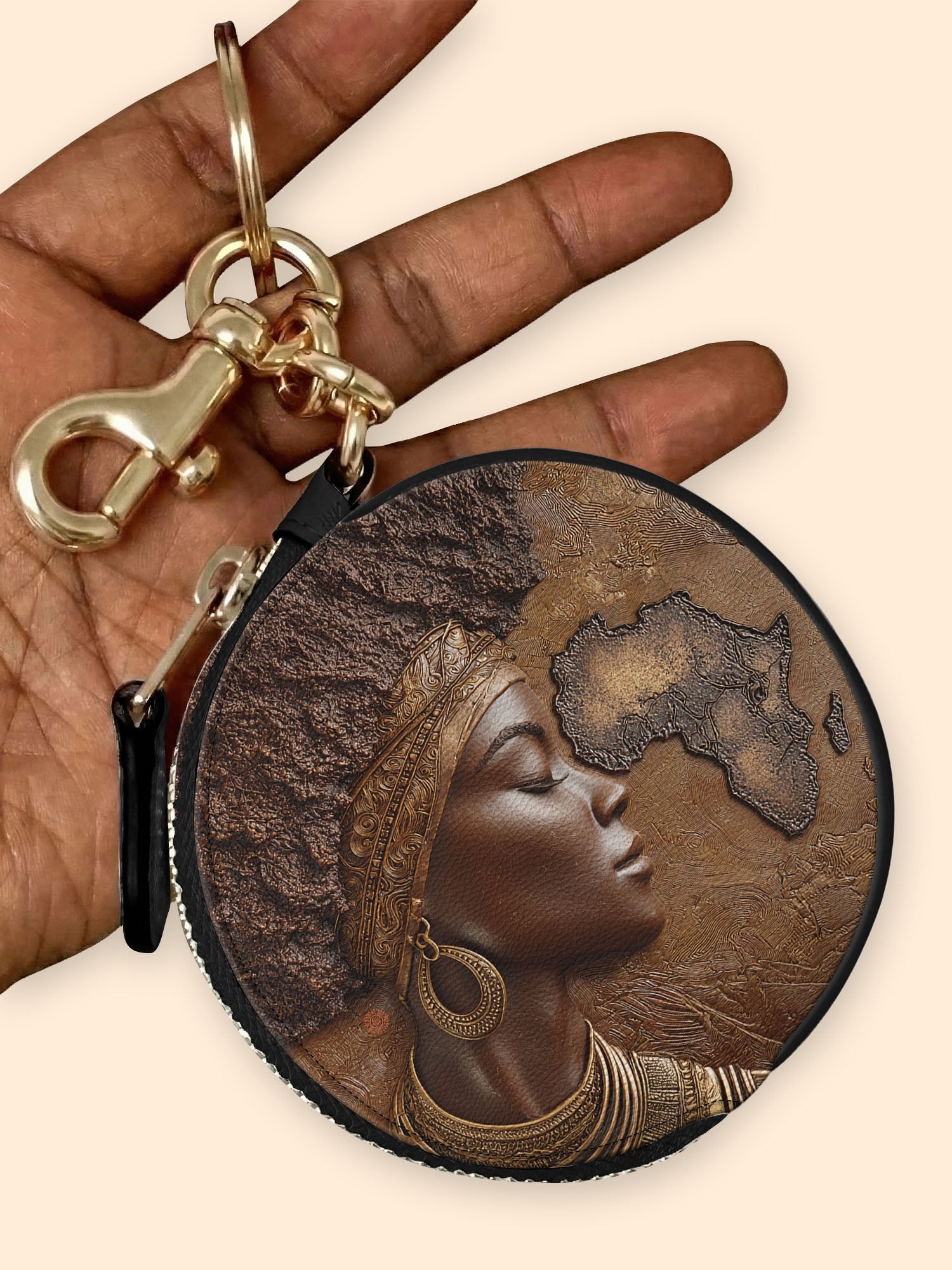 African Roots Circular Coin Pouch Bag Charm QR0TD157