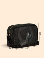 Crowned In Onyx Boxy Crossbody Bag QR0XD119