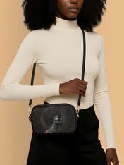 Crowned In Onyx Boxy Crossbody Bag QR0XD119