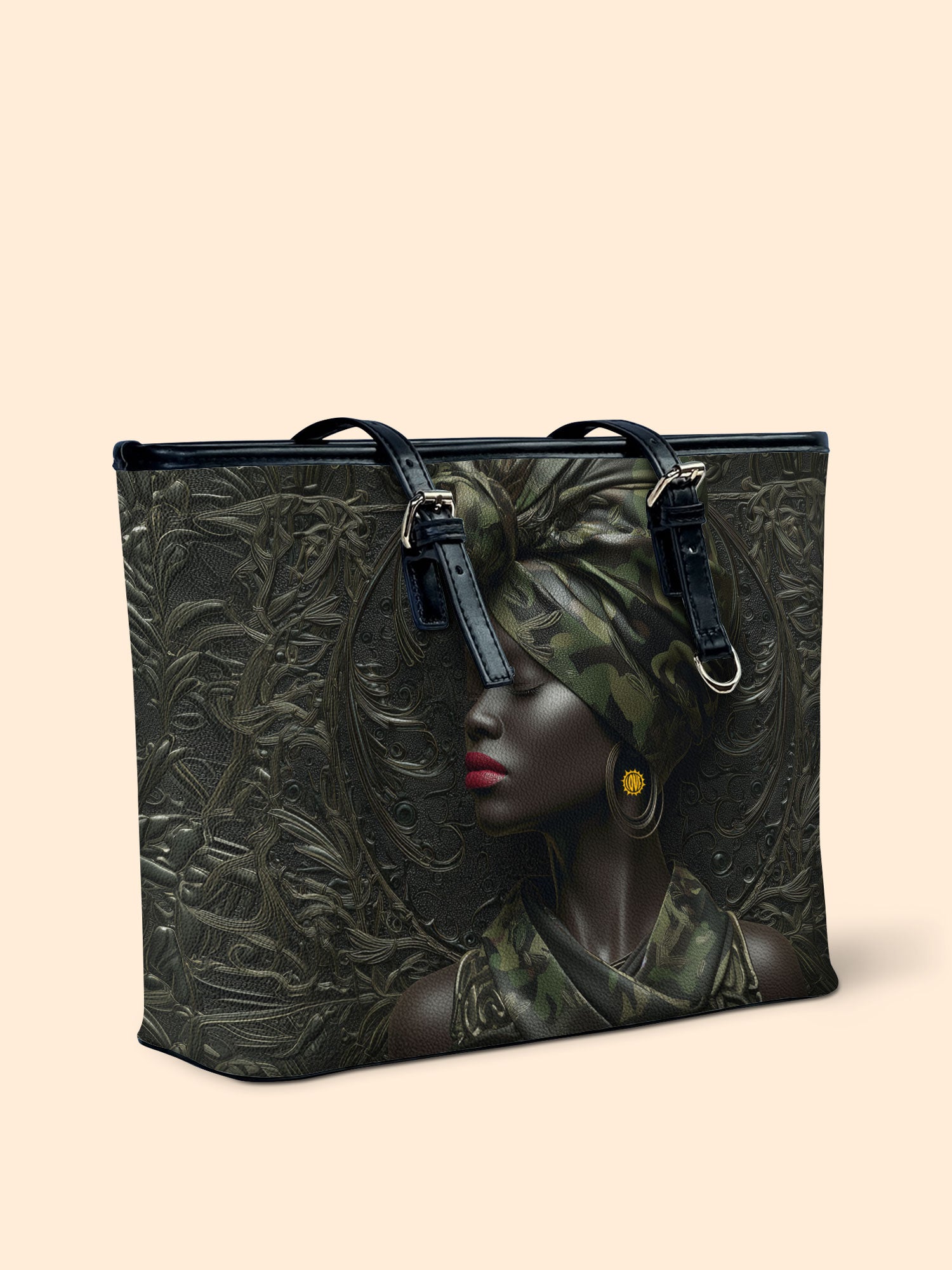 Obsidian Grace Leather Bucket Bag QR0XD977