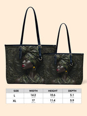 Obsidian Grace Leather Bucket Bag QR0XD977