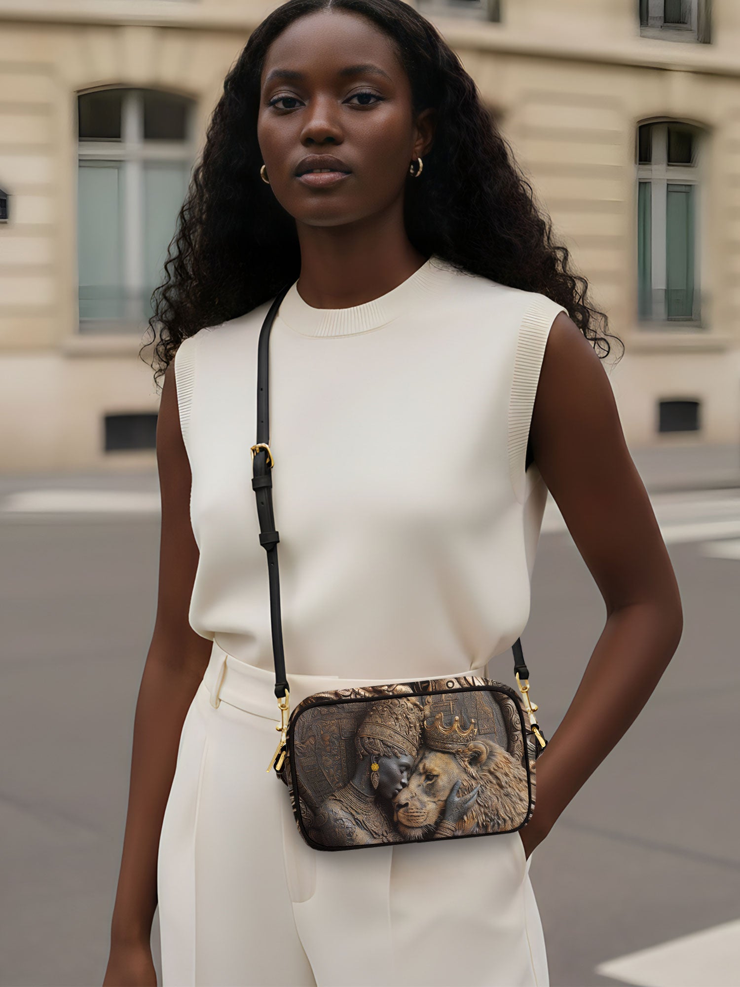 Desert Empress Boxy Crossbody Bag QR0HH148