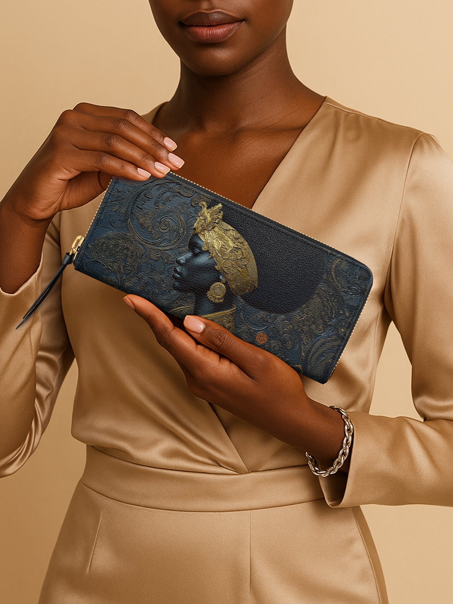 Ebony Sovereign Slimline Zippy Wallet QR0XD055