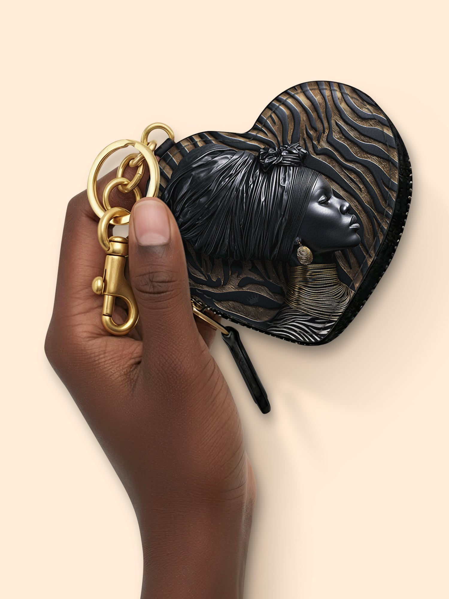 Ebony Whisper Heart Coin Pouch Bag Charm QR0TV125