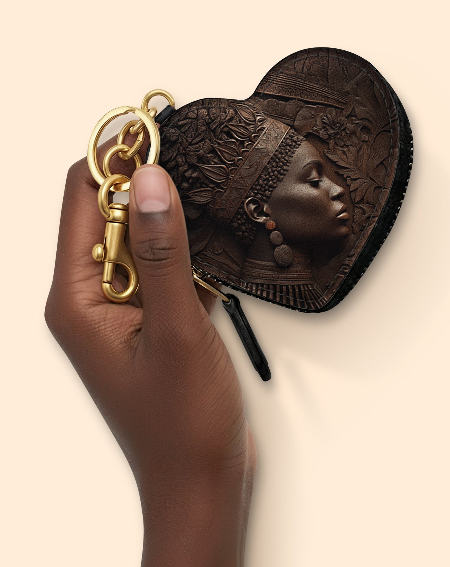 Back To Africa V2 Heart Coin Pouch Bag Charm QR0XD731