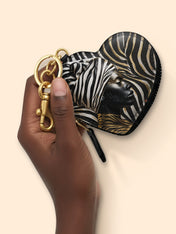 Aardwolf Aura Heart Coin Pouch Bag Charm QR0HH095