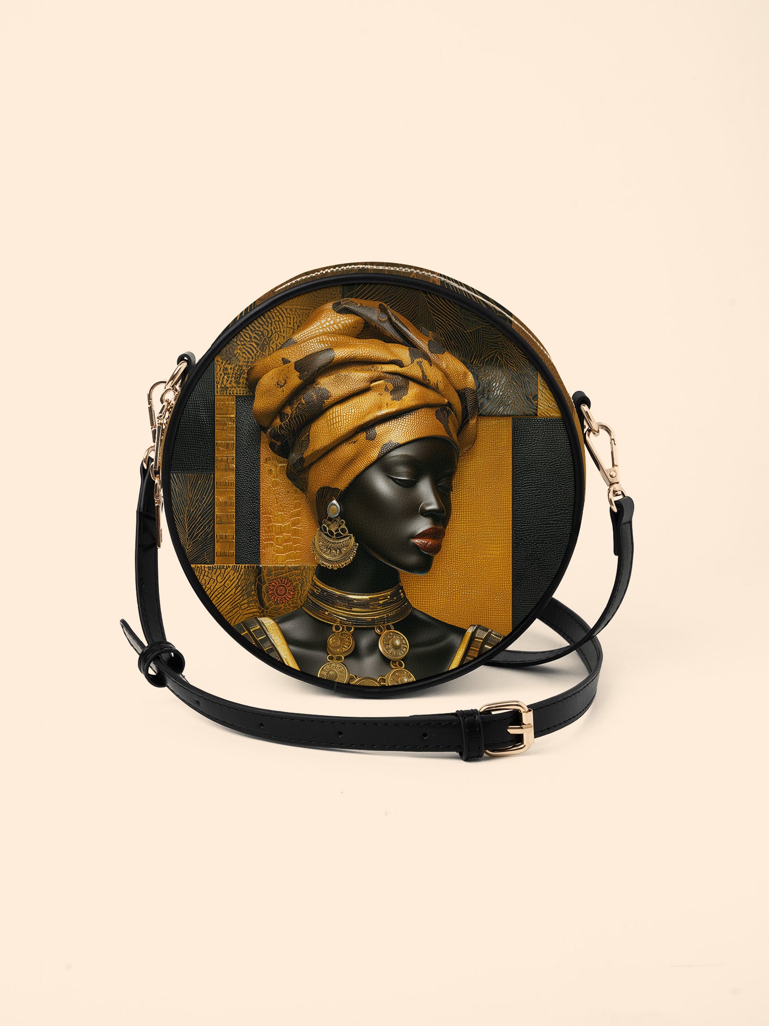 Arden Luxe Circle Crossbody Bag QR0XD561