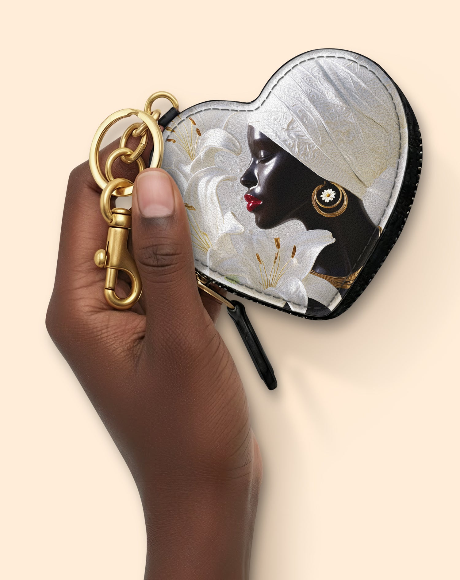 African Aureole Heart Coin Pouch Bag Charm QR0XD532