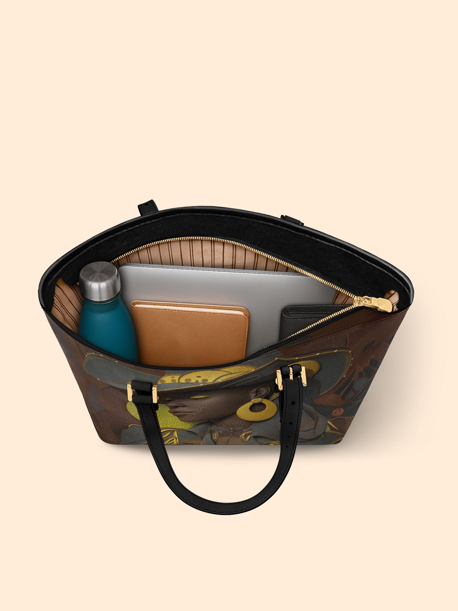 Desert Crown Sleek Leather Tote QR0TD109
