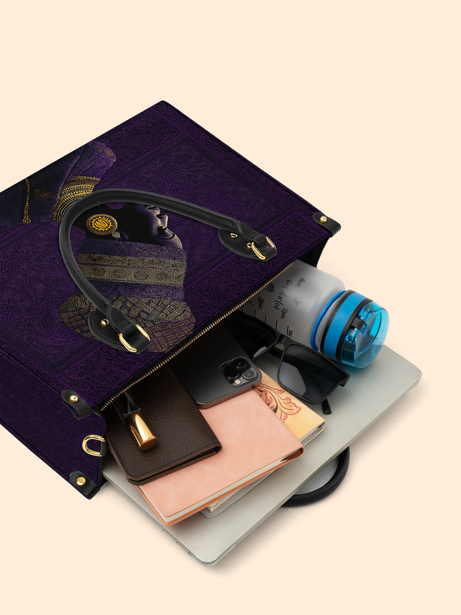 Regal Silence Premium Leather Handbag QR0TV173