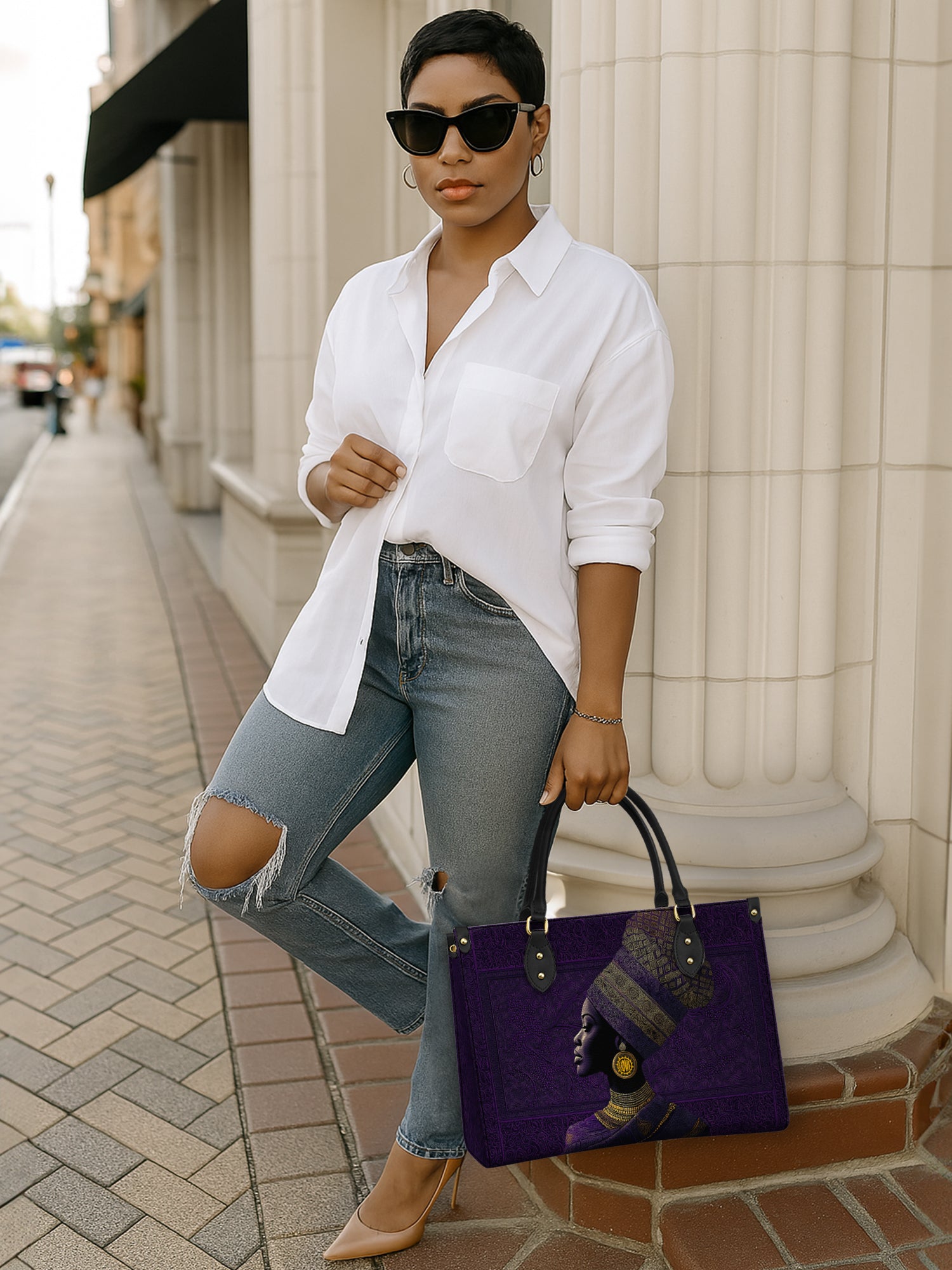 Regal Silence Premium Leather Handbag QR0TV173