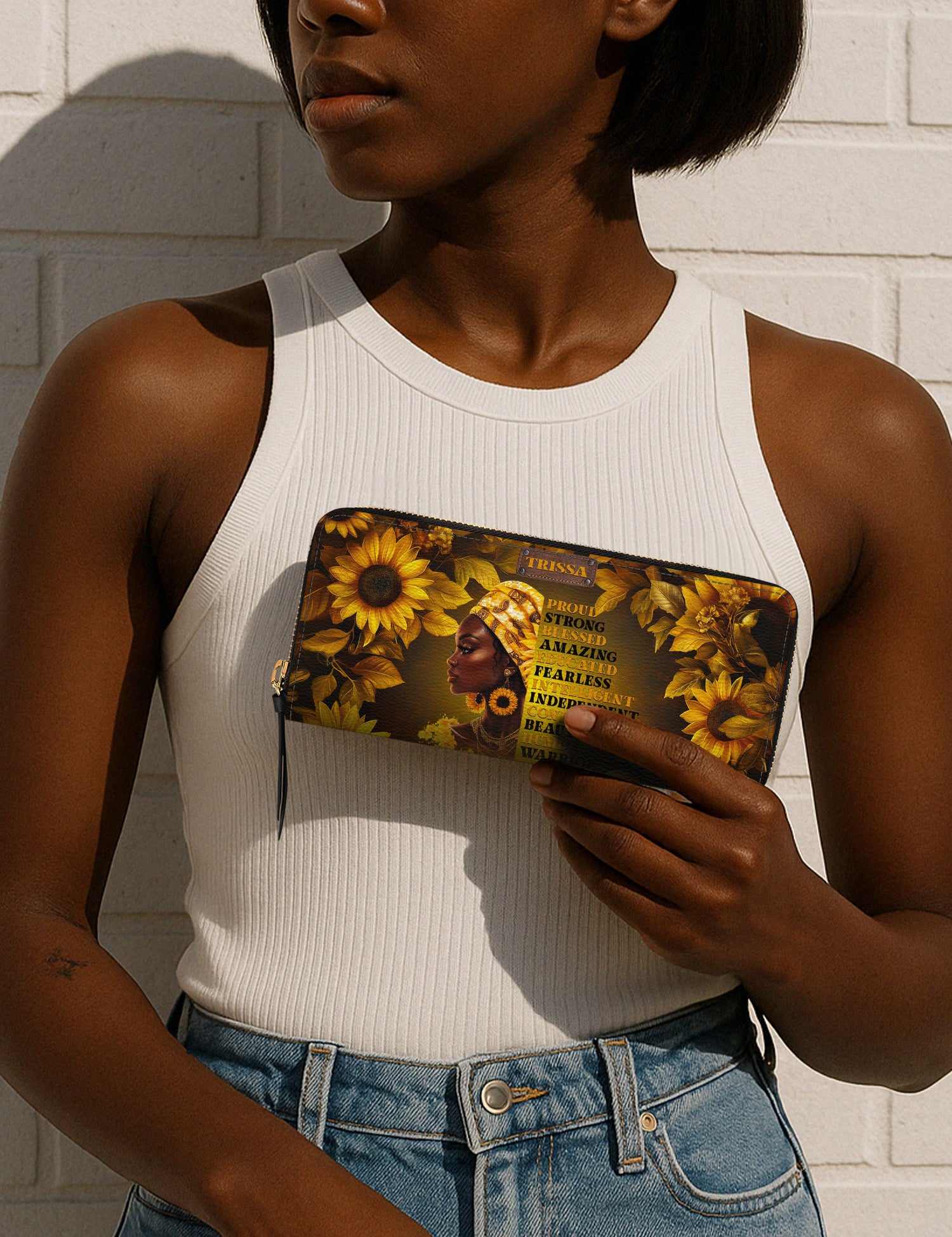 LV-Wallet_GOLDEN-WARRIOR_ADSG122_Mockup_5.jpg