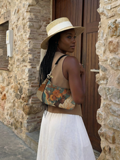 Blossom Divinity Demi Crossbody Bag QR0HH070