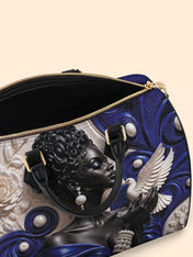 Royal Serene Leather Boston Bag QR0HH213