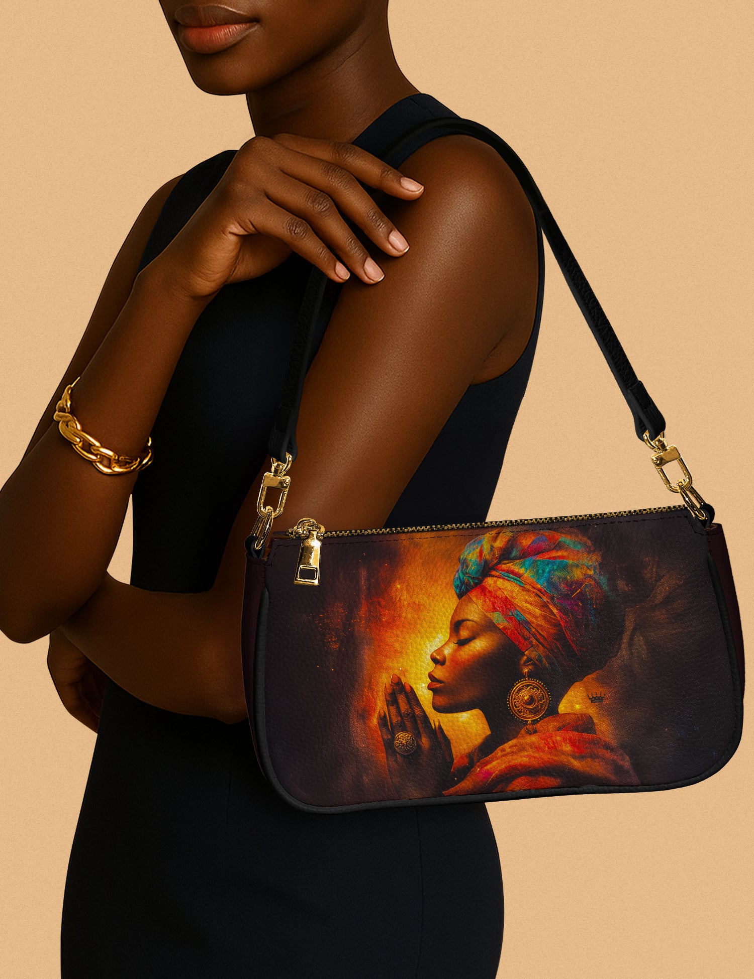 MOCKUP-FOCUS_POCHETTE_ADSG035_01_5a12d205-743d-40b5-9df8-7f51d07be7bc.jpg