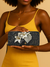 Ivory Lily Goddess Slimline Zippy Wallet QR0XD350