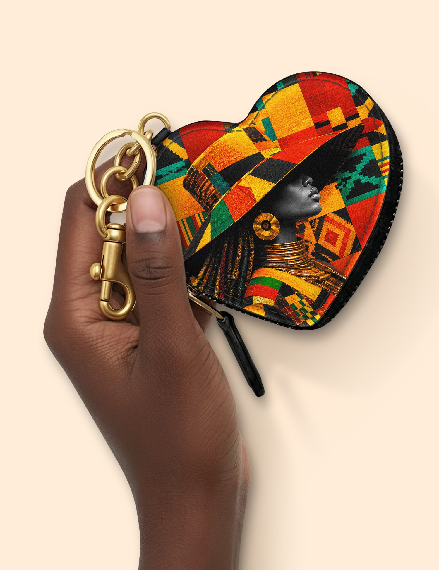 MOCKUP-HIEN-THI-Heart-Coin-Case-Bag-Charm_ADSG143_01_Focus-2_a8b257d4-73a1-4ee2-bba9-250b0f0dd17c.jpg