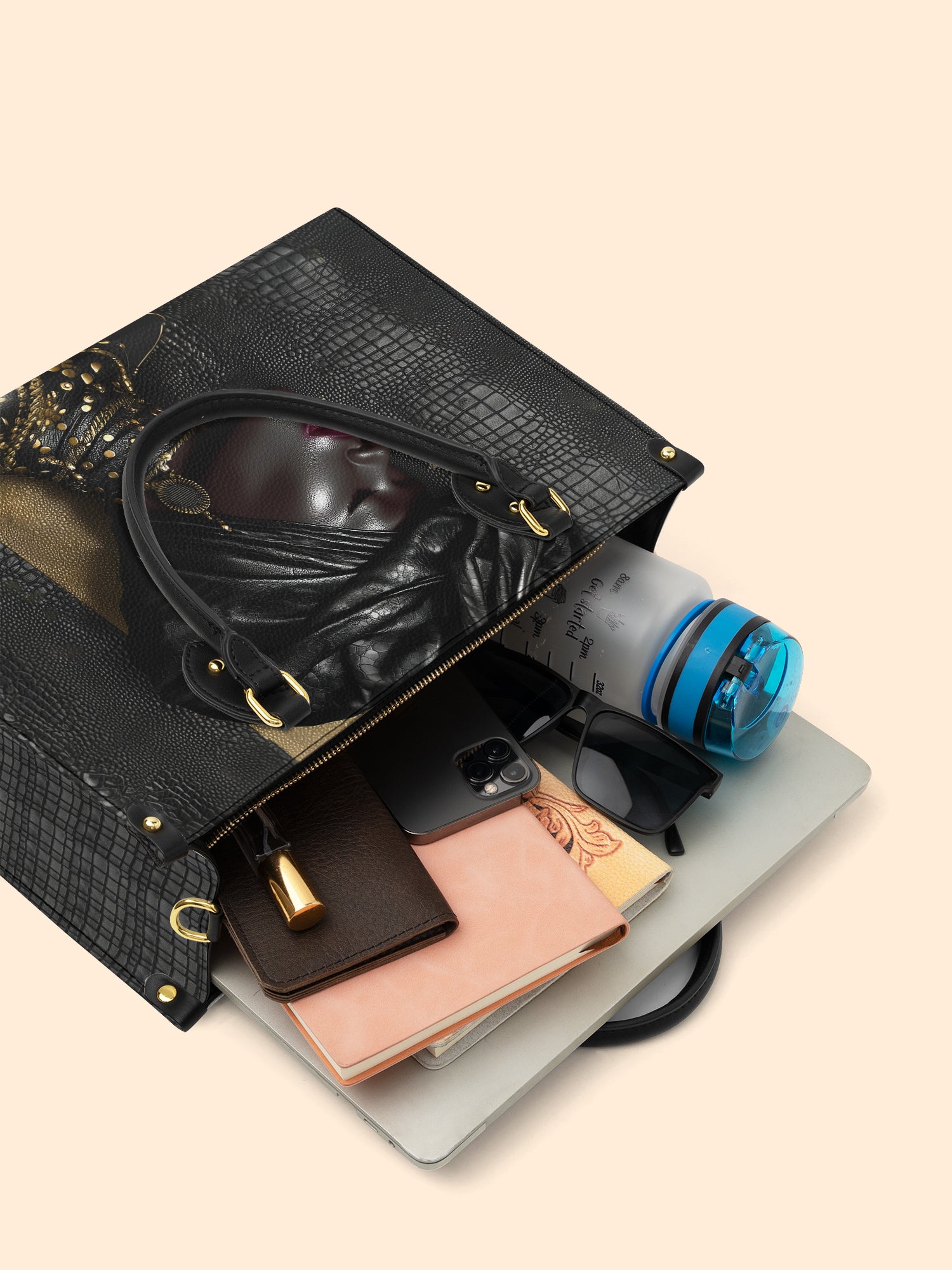 Aurelia Crown Premium Leather Handbag QR0XD562