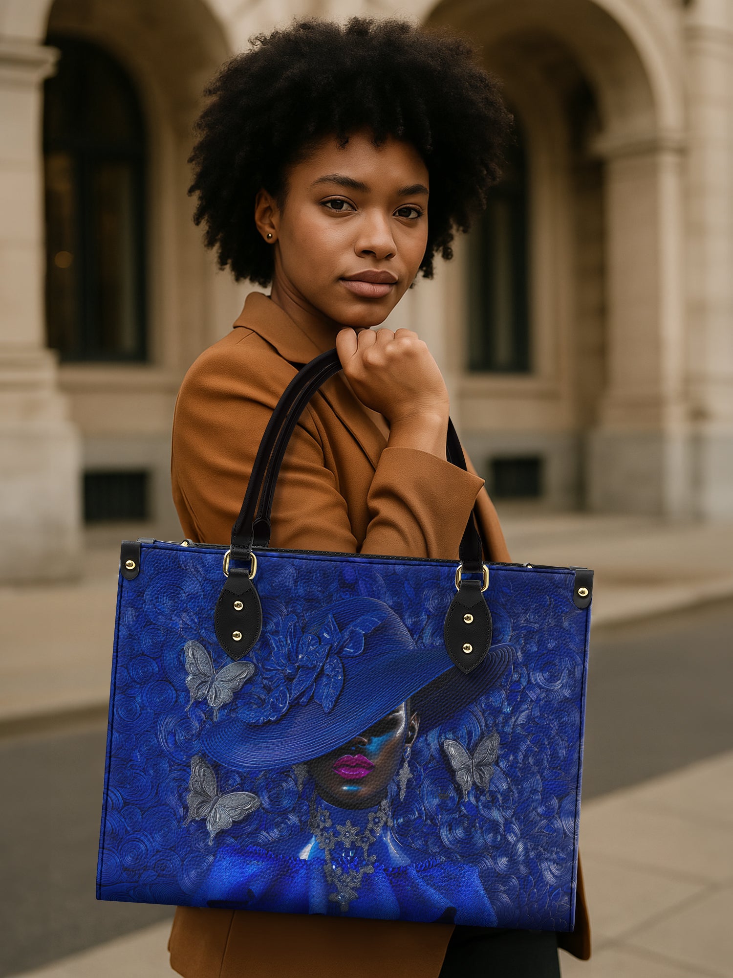 Faithful Halo Premium Leather Handbag QR0XD643