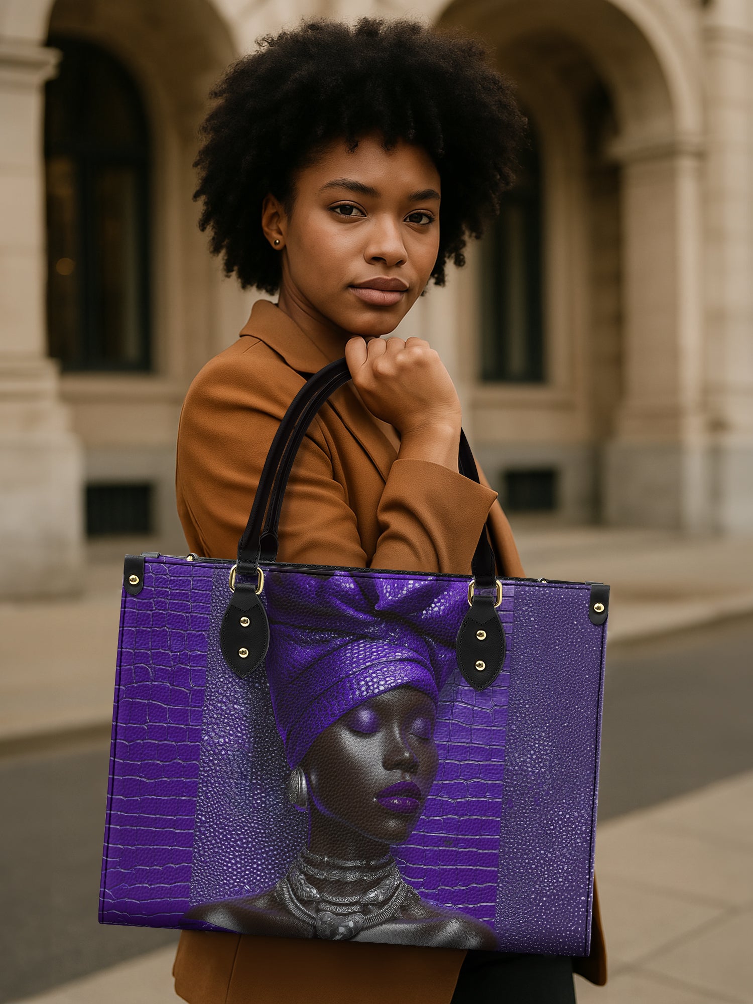 Nia Royale Premium Leather Handbag QR0XD571