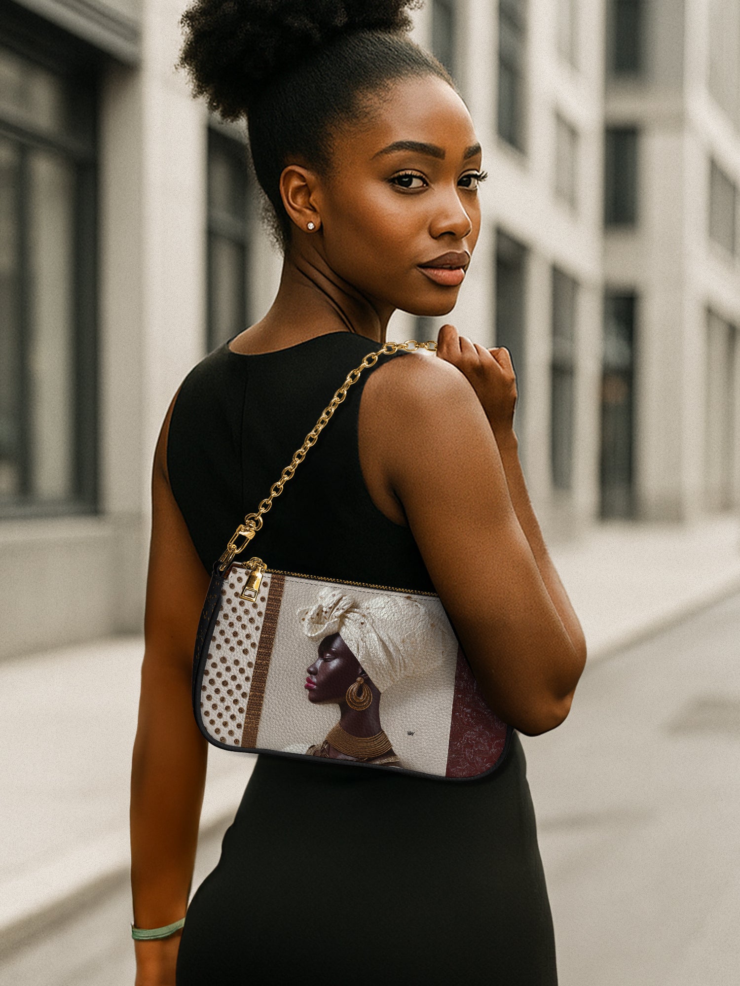 Ivory Luxe Classic Zip Pochette QR0XD582