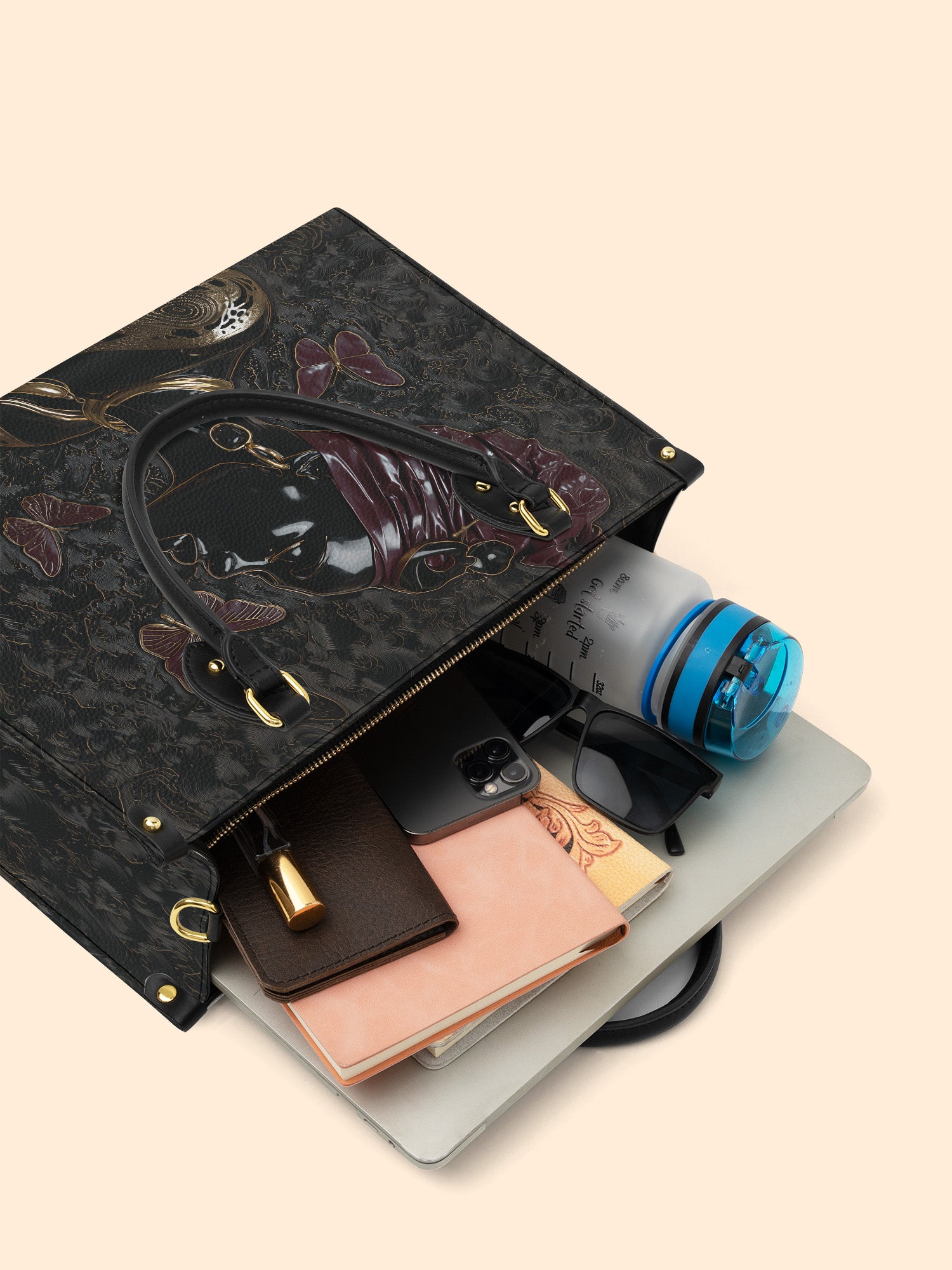 Belle Papillon Premium Leather Handbag QR0XD633