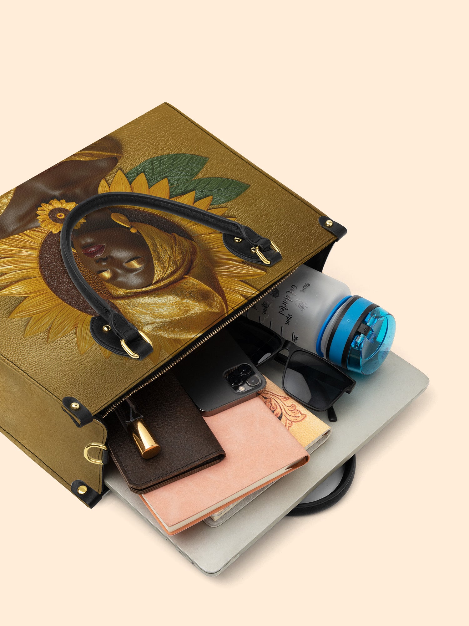 Ashanti Gold Premium Leather Handbag QR0XD680