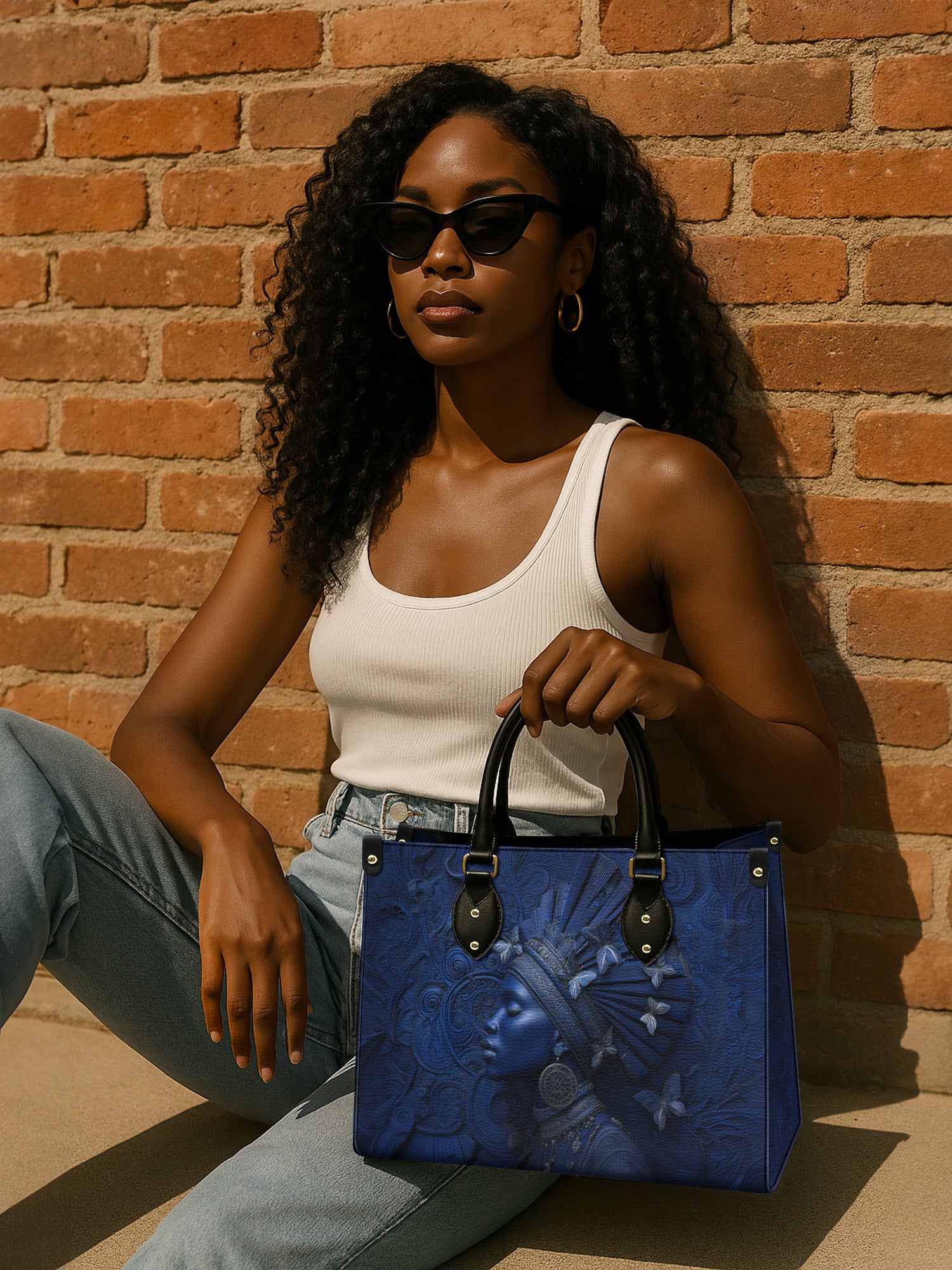 Crowned Soul Premium Leather Handbag QR0XD649