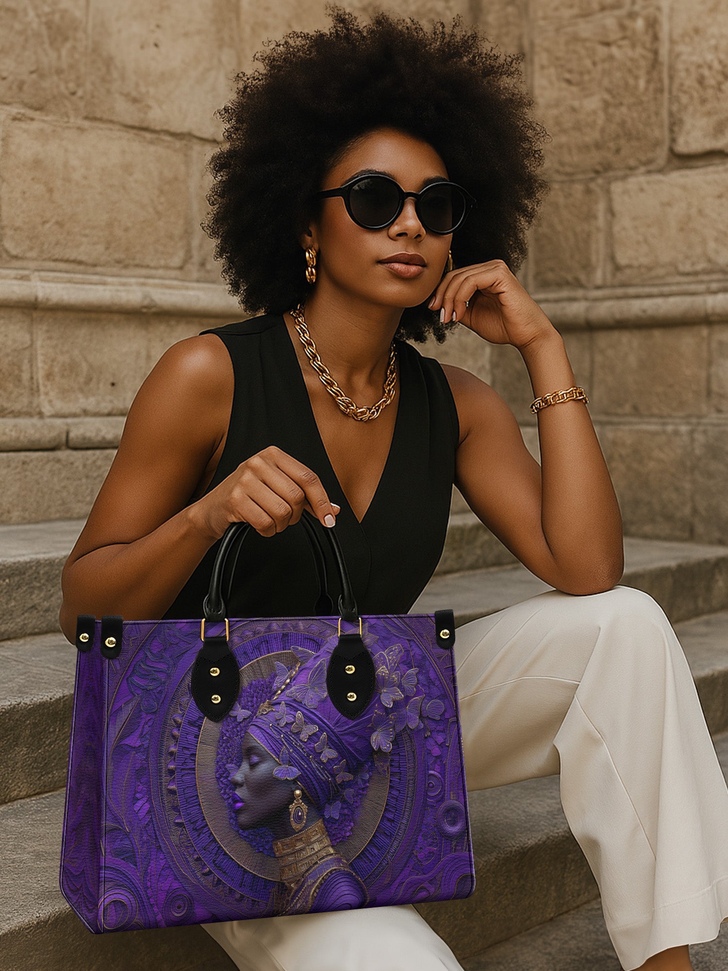 Divine Majesty Premium Leather Handbag QR0XD650