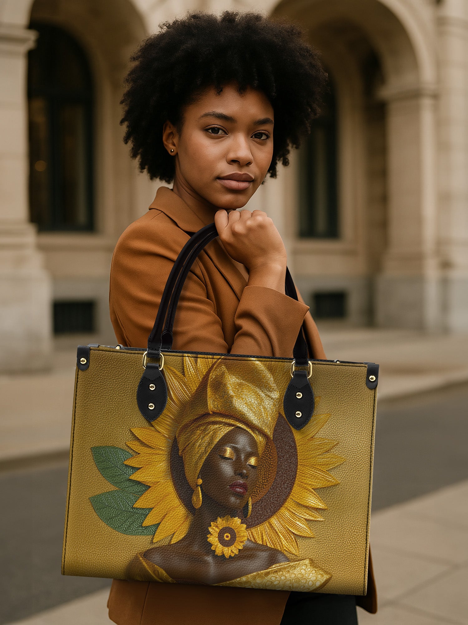 Ashanti Gold Premium Leather Handbag QR0XD680