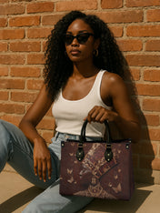 Ashe Light Premium Leather Handbag QR0XD687