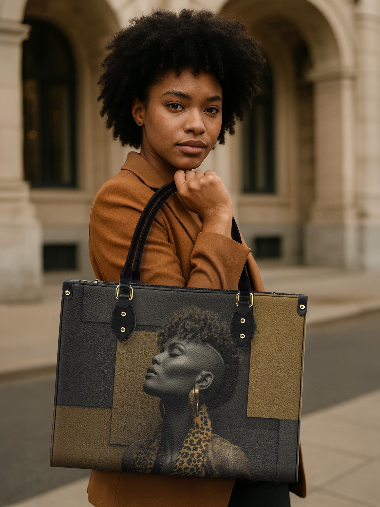 Untamed Grace Premium Leather Handbag QR0TD433