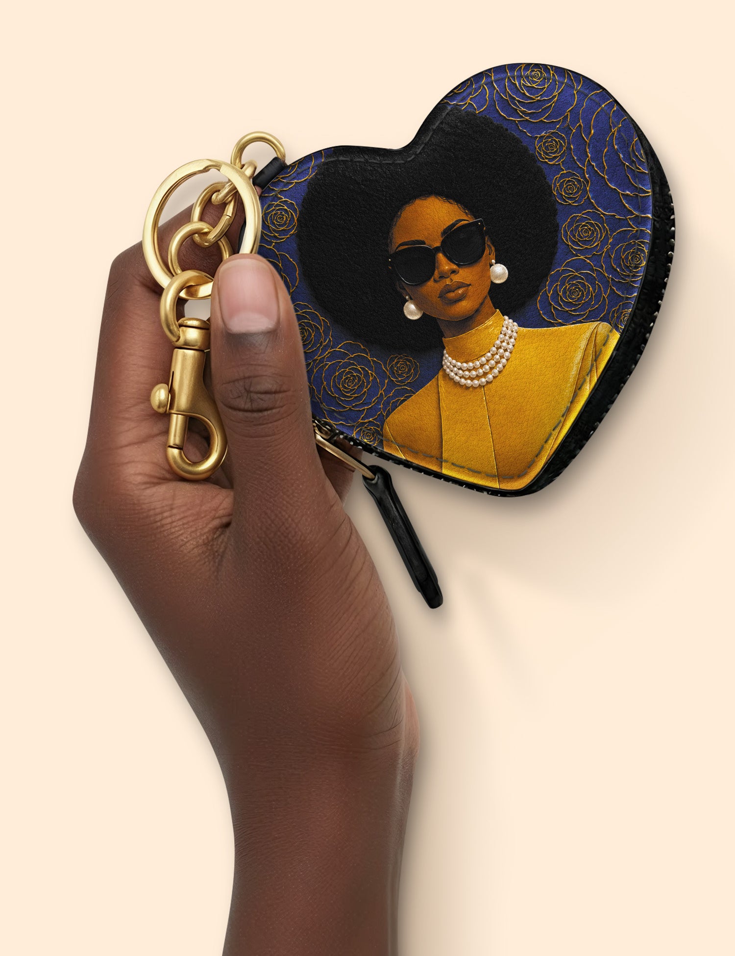 MOCKUP_20260613_HEARTCOINPOUCHCHARM_SGRho_ARND139_ADSG070_1_03.jpg